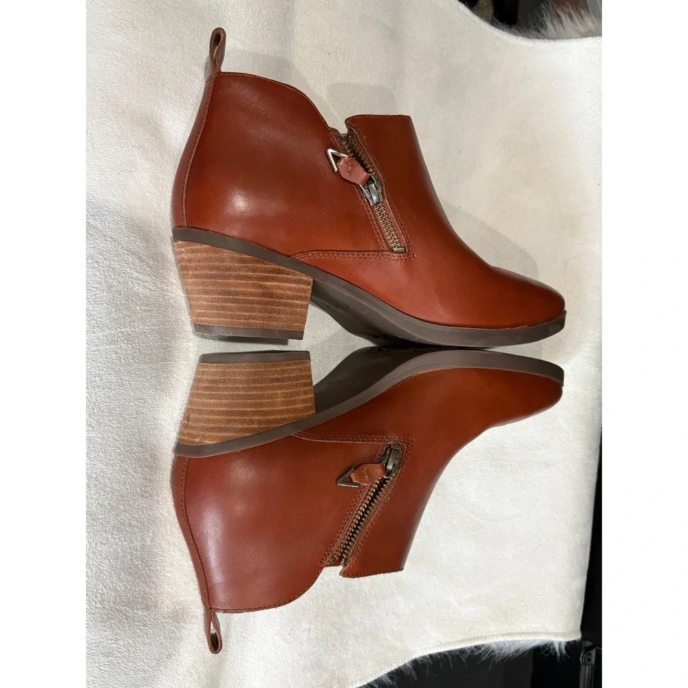 Vionic cecily ankle